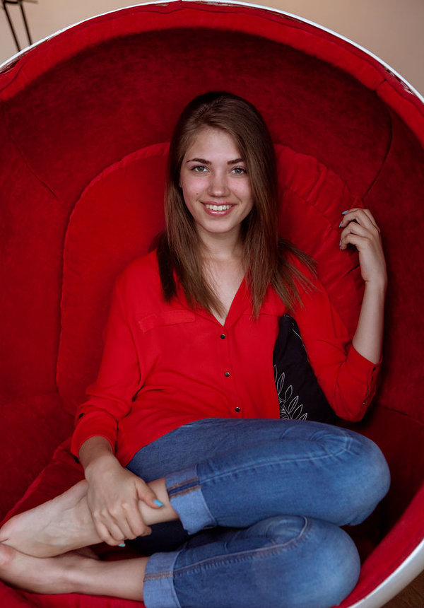 Оксана, 24